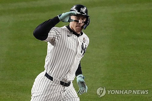 MLB , Ű  ø 8° 